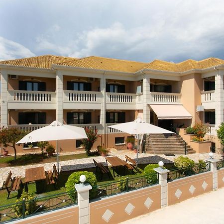 Lady Elena Hotel Ammoudia Exterior photo
